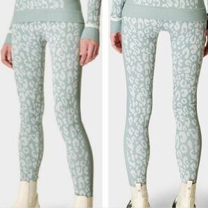 NEW Sweaty Betty leopard animal jacquard base layer legging green white 4 XS